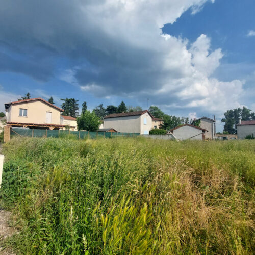 https://maisons-jbm.com/wp-content/uploads/2025/07/53106229b.jpg