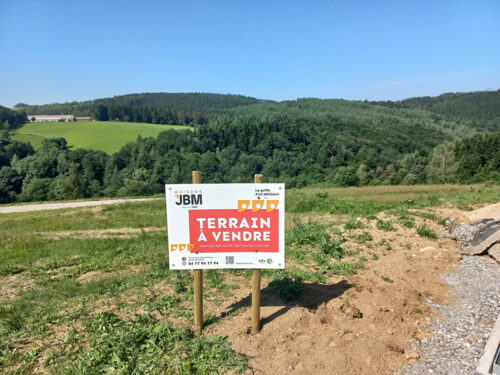 https://maisons-jbm.com/wp-content/uploads/2026/08/57485339b.jpg